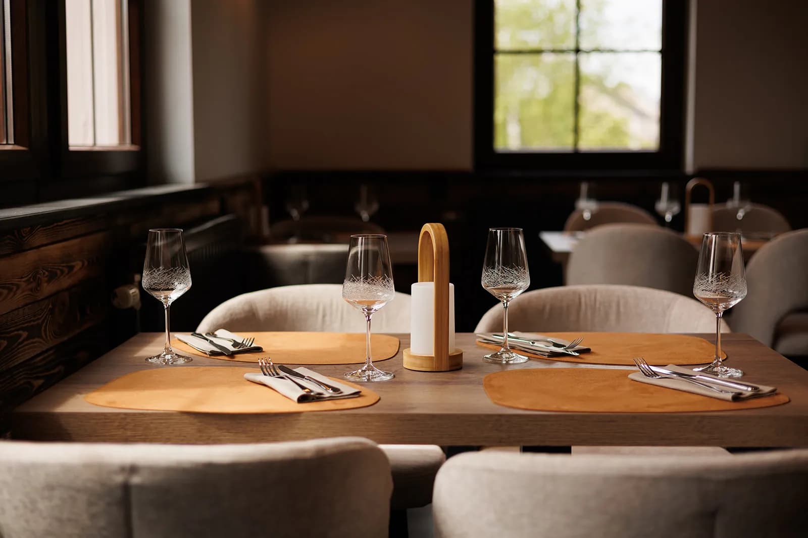 Salle principale du Bambois — ambiance restaurant
