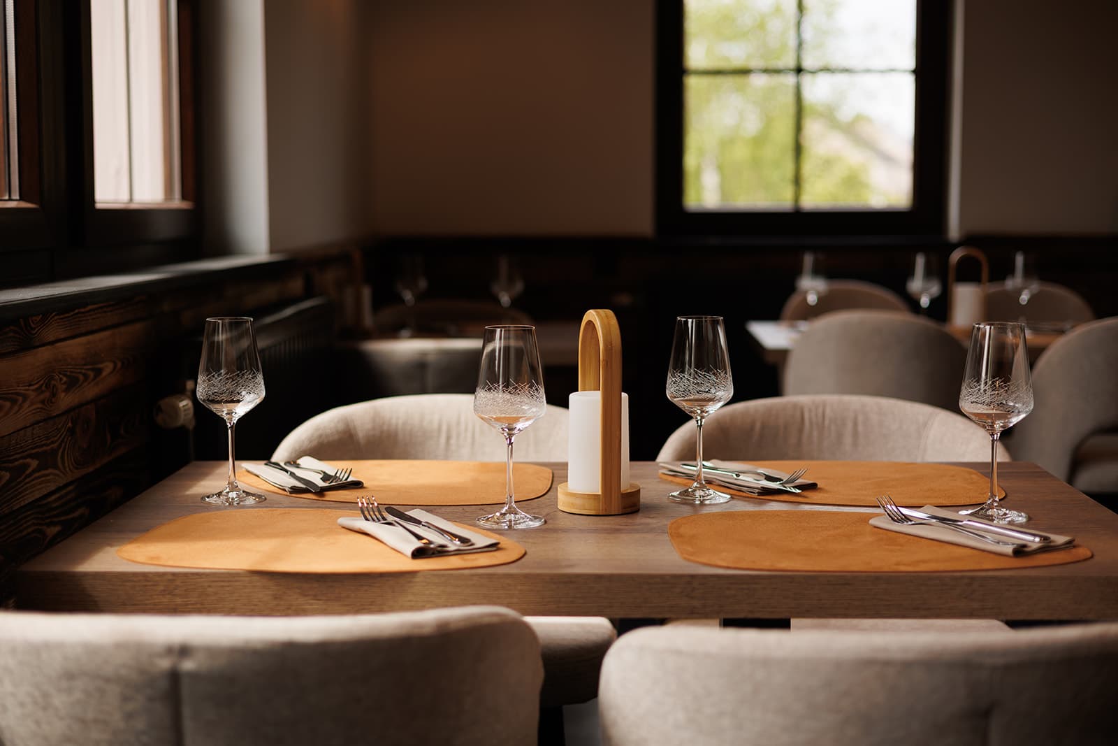 Salle principale du Bambois — ambiance restaurant